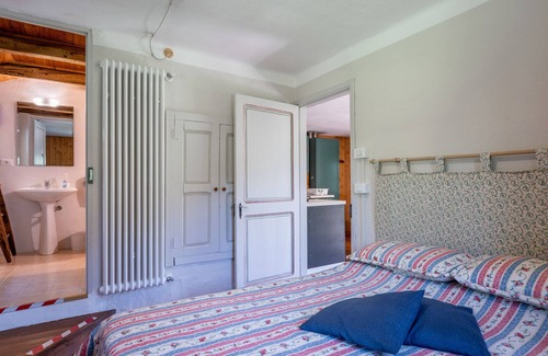 San Damiano Macra Apartamento | Ca' Stevenot by Interhome