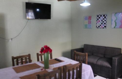 Luján de Cuyo Complejo | Cabaña al pie del monte mendocino