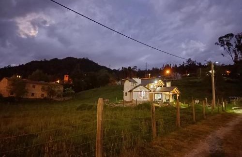 Tibasosa Chalet De Esquí | Cabaña El Encanto De ALU