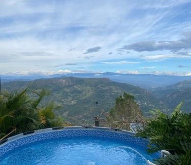 Utica Casa | Cabaña el mirador del aguila