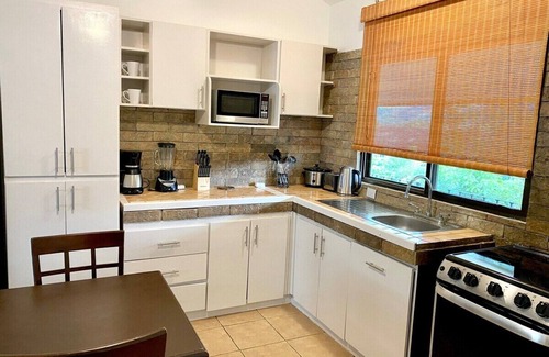 Playa Ocotal Condominio | Cabaña en el Sol (Cabin in the Sun)