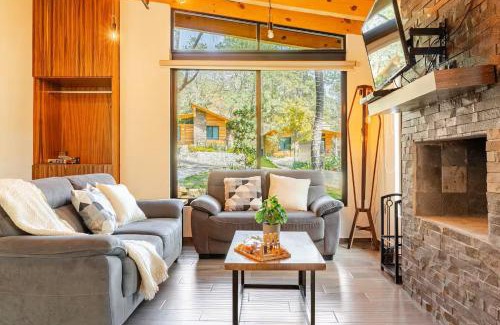 Mazamitla Chalet De Esquí | Cabaña Mazamitla con Jacuzzi hasta para 5 personas