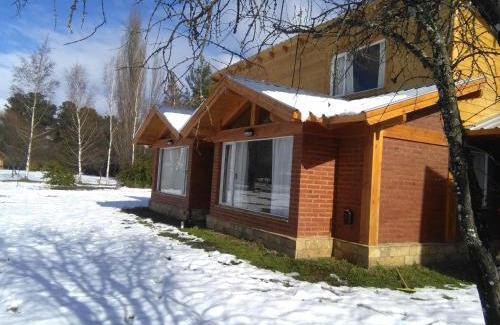 Lago Puelo Cabina | Cabañas Cuatro Estaciones