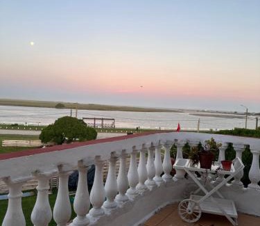 Mar Chiquita Apartamento | Cabañas Mar Chiquita frente la laguna