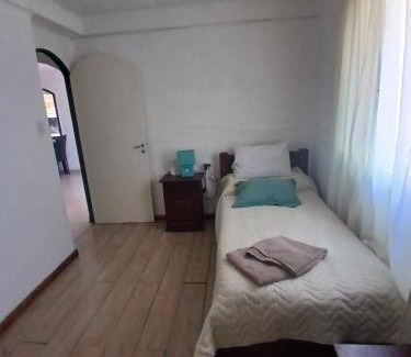 Villa Los Aromos Apartamento | Cabañas Piedras del Xanaes, colindantes al río