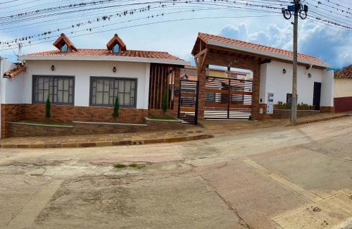 Zapatoca Casa | Cabañas Villa Alejandrina