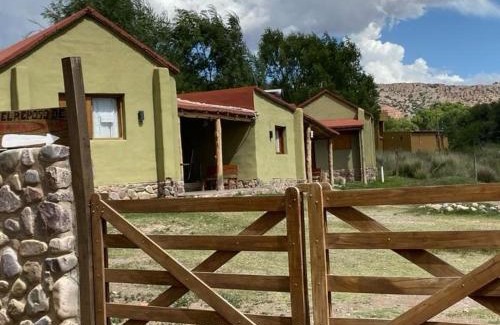 Humahuaca Casa | Cabañitas EL REPOSO HUMAHUACA