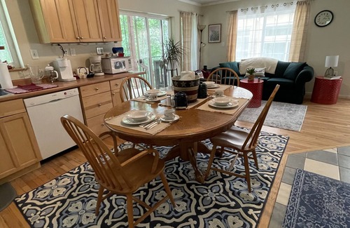 Gallipolis Ferry Casa | Caban YnY Coed “Welsh” Cabin in the Woods No cleaning fee and Taxes all include