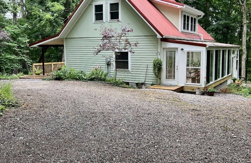 Gallipolis Ferry Casa | Caban YnY Coed “Welsh” Cabin in the Woods No cleaning fee and Taxes all include
