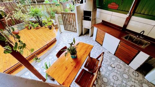 Santo Antonio de Lisboa Apartamento | Cabana com banheira de Hidro e vista para o mar, privativa e tranquila localização excelente