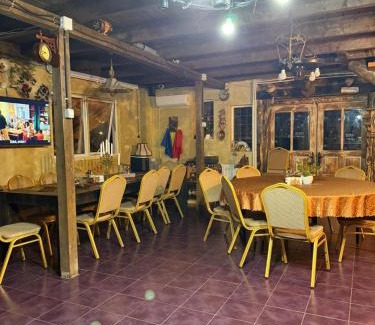 Neagra Sarului Casa | Cabana Dor de-Acas/Restaurant Dor de-Acas