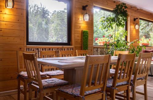 Cristian Chalet De Esquí | Cabana EKko
