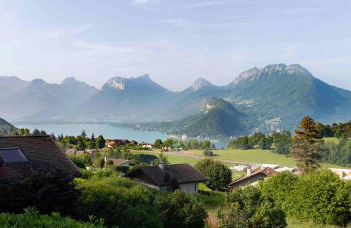 Talloires-Montmin Apartamento | Cabana & Triplex Bleu d'Annecy - Lake View, Terrace