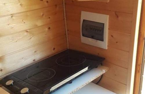 Cerans-Foulletourte Casa | Cabane avec jacuzzi privatif et accès à ferme pédagogique - FR-1-410-459