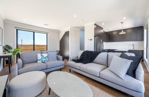 McLaren Vale Villa | Cabernet Sauvignon Villa