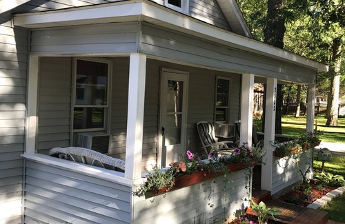 Higgins Lake Cabaña | CABINA # 1 CON VISTA AL LAGO EN EL LAGO DE HIGGINS - TRUE NORTH CABIN RENTALS