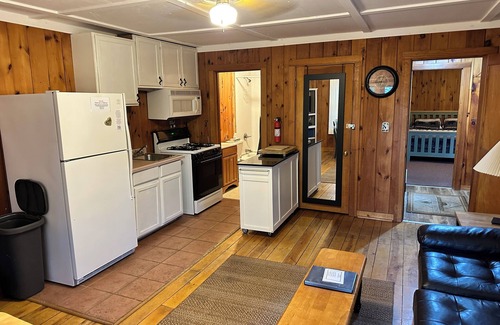 Eagle River Cabina | Cabin 15A by Eagle Waters Resort