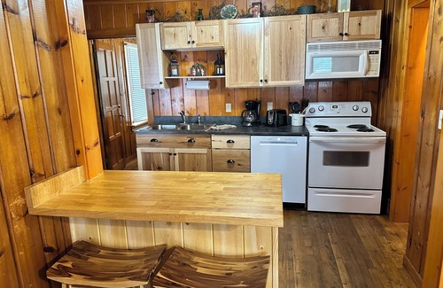 Eagle River Cabina | Cabin 2 by Eagle Waters Resort