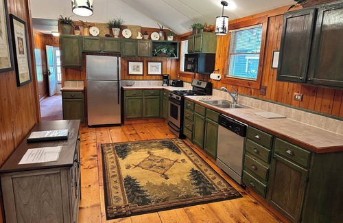 Eagle River Cabina | Cabin 3 by Eagle Waters Resort