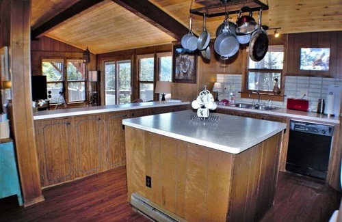 Bayfield Cabina | Cabaña en el lago Vallecito con impresionantes vistas al lago y a la montaña, admite mascotas