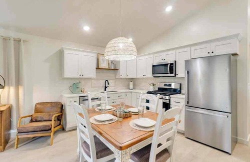 Crossville Cabina | Cabin C -Basses Creek Cabins - Golf, swim, hike!