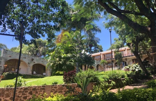 Tepetlixpa Casa | Cabaña en club campestre Santa María