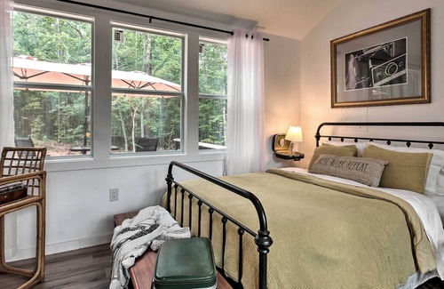 Milledgeville Cabina | Cabin in the Woods w/ Fire Pit & EV Charger!
