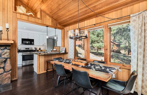 Cascade-Chipita Park Cabina | * NUEVO * The Pikes Peak Cabin - Bañera de hidromasaje, perros bienvenidos!