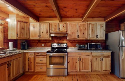 Lyman Casa | Cabin on the Ridge