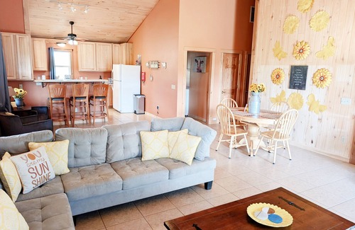 Cortez Casa | Cabin Retreat! Mesa Verde Park + WiFi + Fire Pit