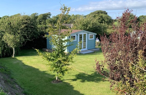 St Clether Cabina | Cabin set in the village of St Clether an area of outstanding natural beauty.