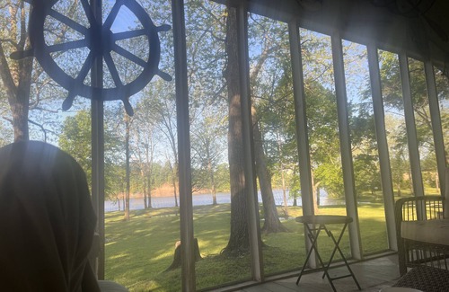 Wright Casa | Cabin sits in the back of a wild pecan grove over looking the Arkansas River
