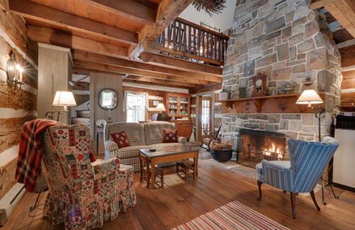 Pine Grove Mills Casa | Cabin Vacation Rental about 8 Mi to Penn State!