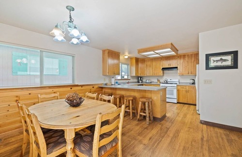 Strawberry Casa | Cabins at Strawberry - Dogwood