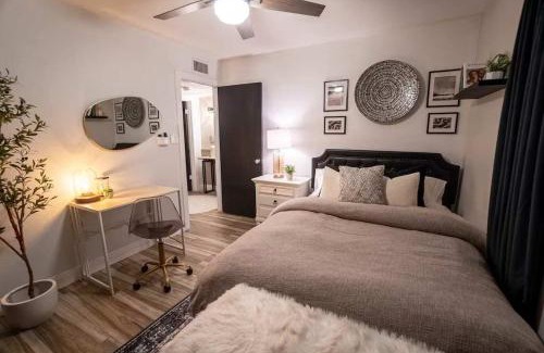 Raskin Estates Casa | Cactus Luxury, Comfort, and Amenities galore!