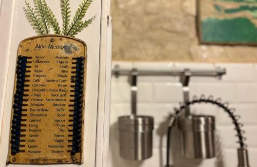 Centre Ancien Apartamento | Caen duplex T2 confort 18è s coeur de ville avec Vayny