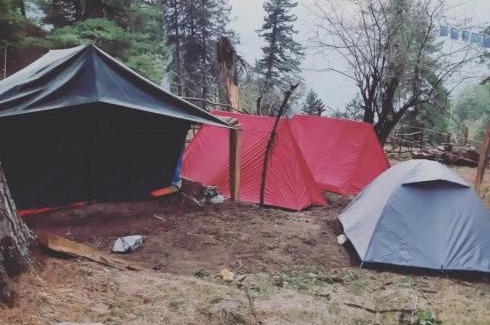 Kullu Otro | Cafe vee camping point Tosh kutla