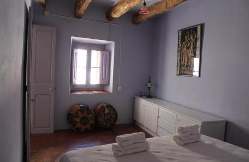 La Bisbal del Penedés Casa | CAL CUP Habitaciones