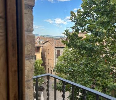 Solsona Apartamento | CAL PASSACOSTES cb