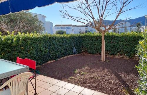 Llanca Apartamento | Cal Pere Planta baja con jardin