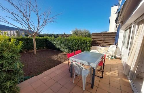 Llanca Apartamento | Cal Pere Planta baja con jardin