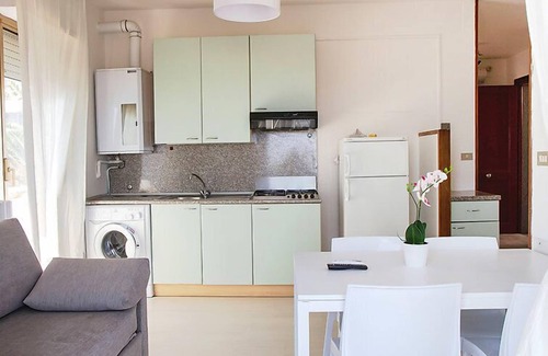 Porto d'Ascoli Apartamento | Cala Luna by Interhome