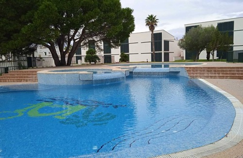 Son Xoriguer Apartamento | Cala´n Bosch para relajarse en familia y disfrutar de la Isla con piscina