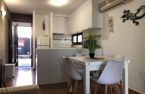 Son Xoriguer Apartamento | Cala´n Bosch para relajarse en familia y disfrutar de la Isla con piscina
