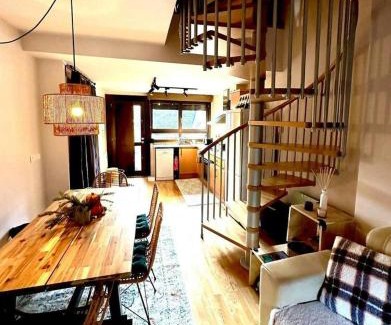 Sallent de Gállego Apartamento | Caleydos - Dúplex diseño by CARDI Suites