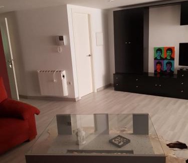 Lugo Apartamento | CaLi Apart Center