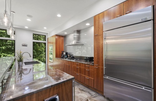 Collier Heights Casa | California Dreamers in the City