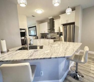 Lancaster Casa | California Dreams