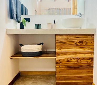 Playa Avellanas Hotel | Calipso Ocean Lodge- Avellana Beach Hotel