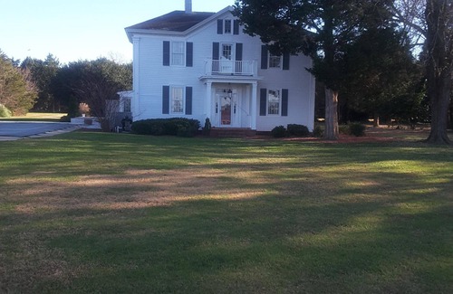 Onancock Casa | Casa Clifton - 5 Acre Waterfront Estate